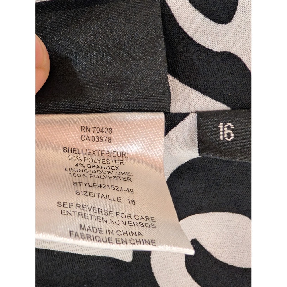 Sharon Young Blouse Size 16 Black White Abstract Print 3/4 Sleeve Button Up - Picture 3 of 6